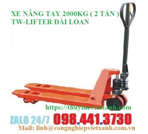 xe nâng tay 2 tấn